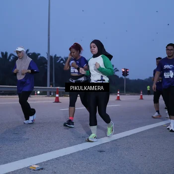 Runner Photo 7331602