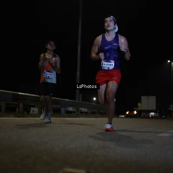 Runner Photo 7331609