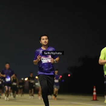 Runner Photo 7331640