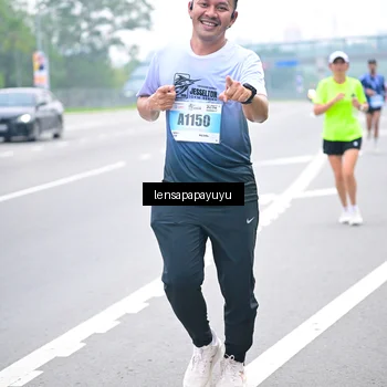 Runner Photo 7331668