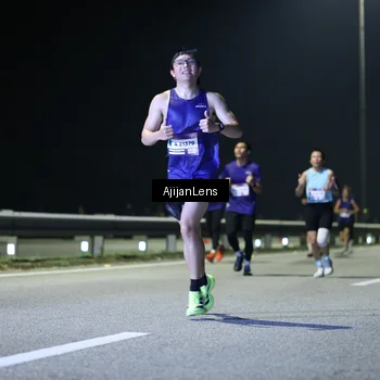 Runner Photo 7331673