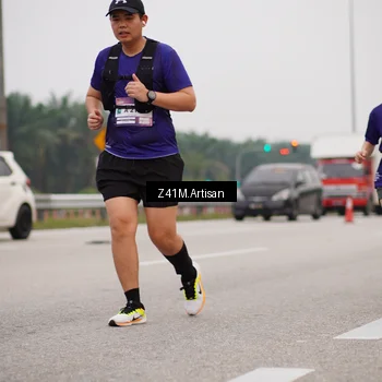 Runner Photo 7331675