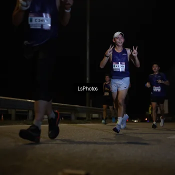 Runner Photo 7331676