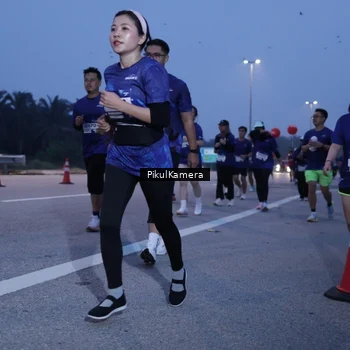 Runner Photo 7331711