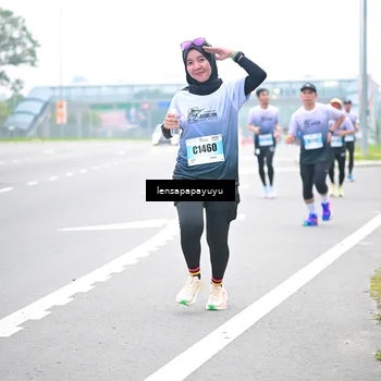 Runner Photo 7331762