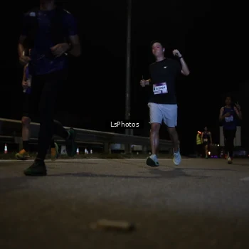 Runner Photo 7331789