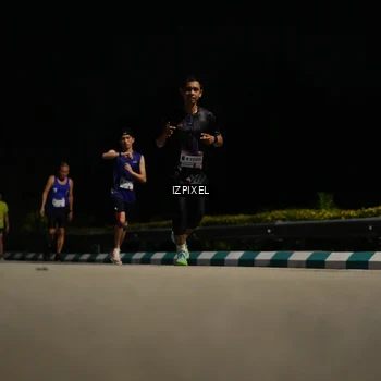 Runner Photo 7331887