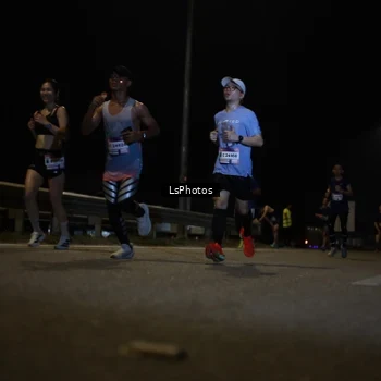 Runner Photo 7331893