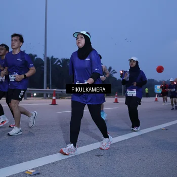 Runner Photo 7331924