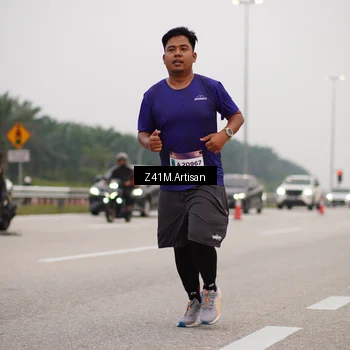 Runner Photo 7331940