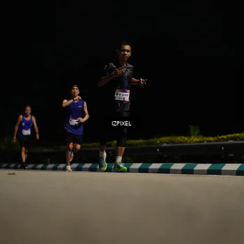 Runner Photo 7331946
