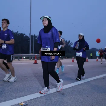 Runner Photo 7331971