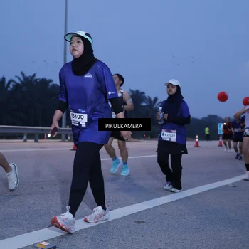Runner Photo 7331978