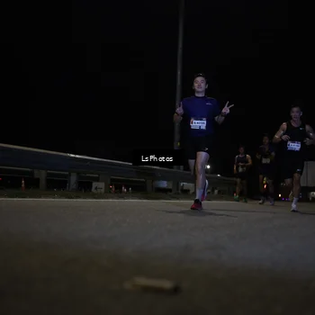 Runner Photo 7331989