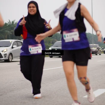 Runner Photo 7332002
