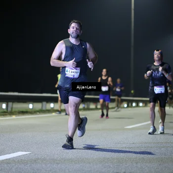 Runner Photo 7332019