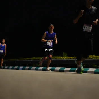 Runner Photo 7332038