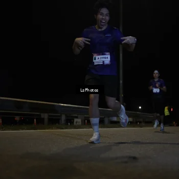 Runner Photo 7332098