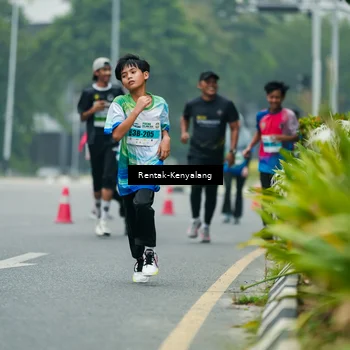 Runner Photo 7332110