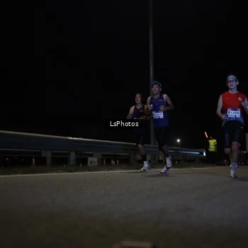 Runner Photo 7332111