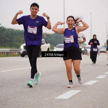 Runner Photo 7332200