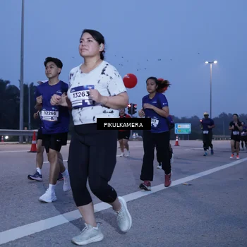 Runner Photo 7332202
