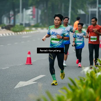 Runner Photo 7332292