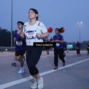Runner Photo 7332310