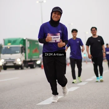 Runner Photo 7332343
