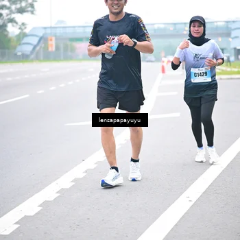 Runner Photo 7332417