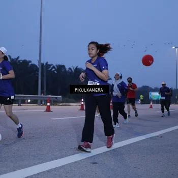 Runner Photo 7332421