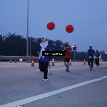 Runner Photo 7332430