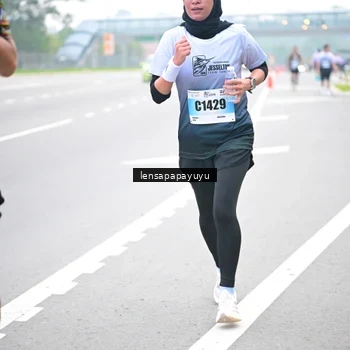 Runner Photo 7332455