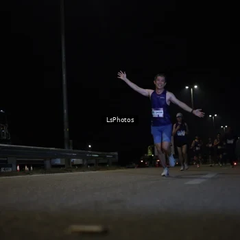 Runner Photo 7332485