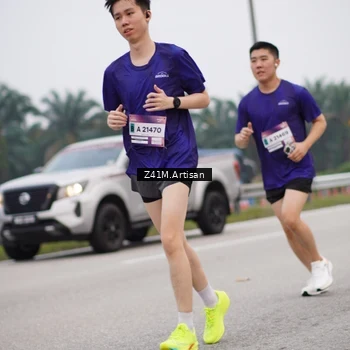 Runner Photo 7332495