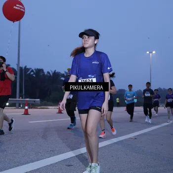 Runner Photo 7332557