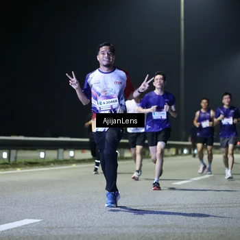 Runner Photo 7332594