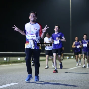Runner Photo 7332607
