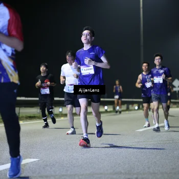 Runner Photo 7332630