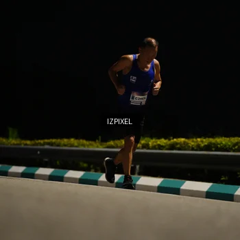 Runner Photo 7332644