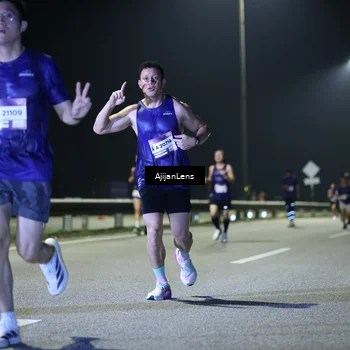 Runner Photo 7332708