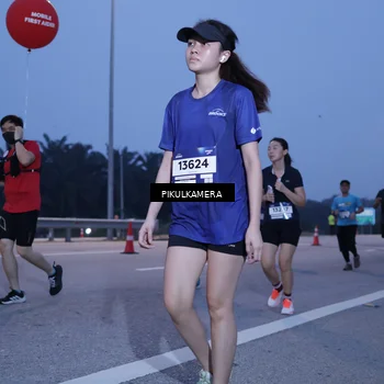 Runner Photo 7332738