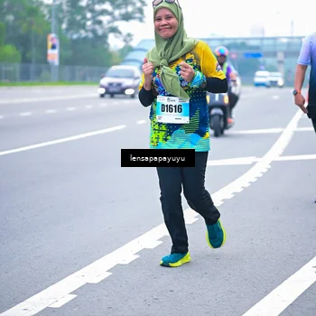 Runner Photo 7332759