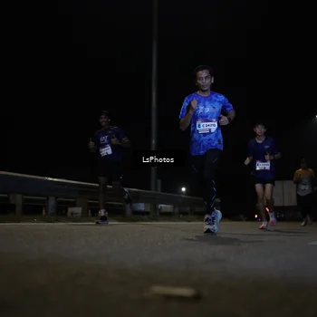 Runner Photo 7332763