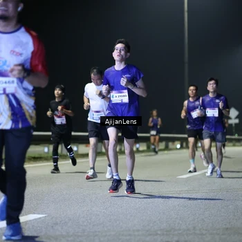 Runner Photo 7332766