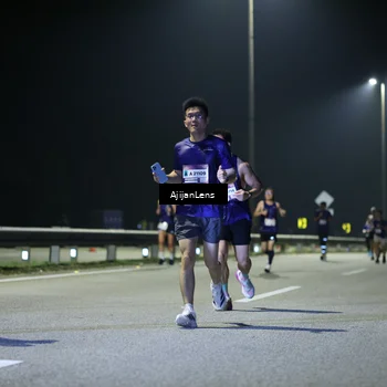 Runner Photo 7332812