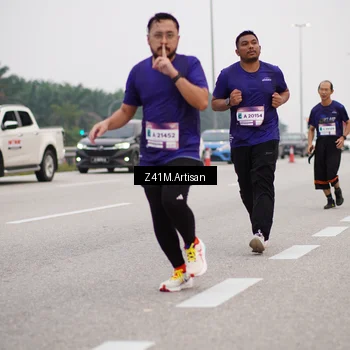 Runner Photo 7332813