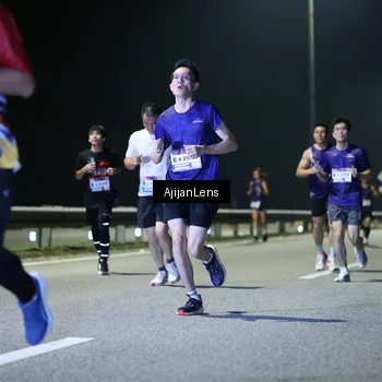 Runner Photo 7332821