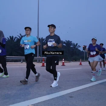 Runner Photo 7332867