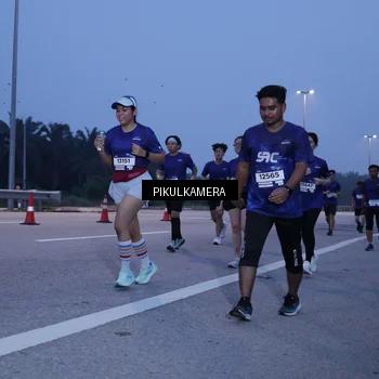 Runner Photo 7332873